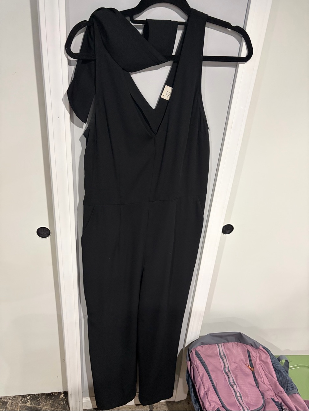 Black Sleeveless V-Neck Jumpsuit with Removable Belt